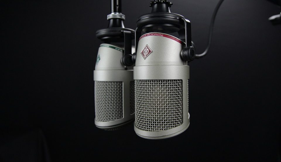 Mikrofon - rádió