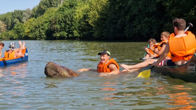 Tikkasztó hőség ellen csakis evezőtúra!